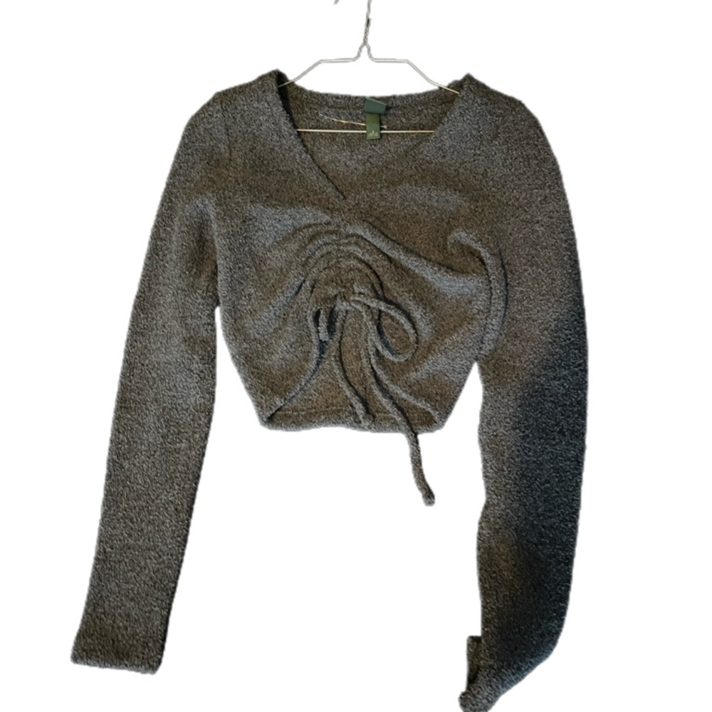 JUNIORS CROPPED SWEATER